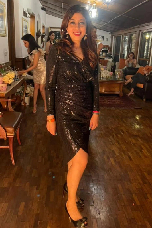 The Subtle Black Dress